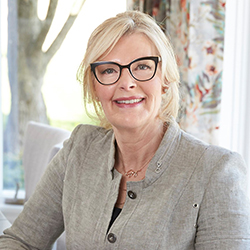 Linda Marshall Portrait