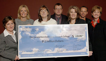 gerald-marshall-cheque-presentation-425x247.jpg