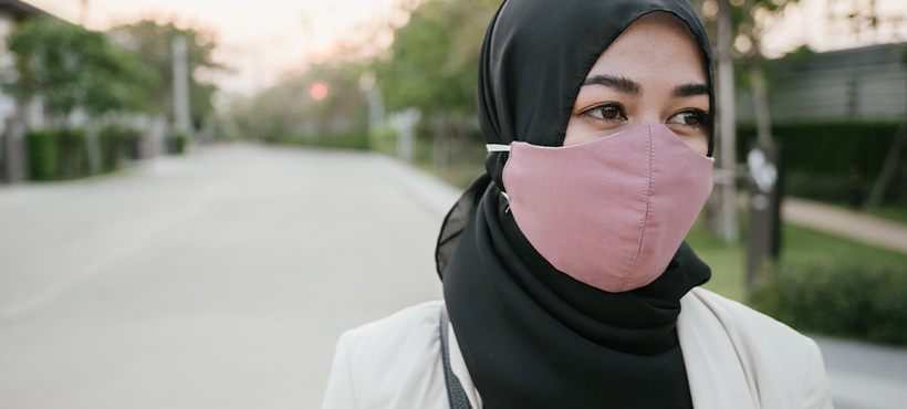 A student wearing mask