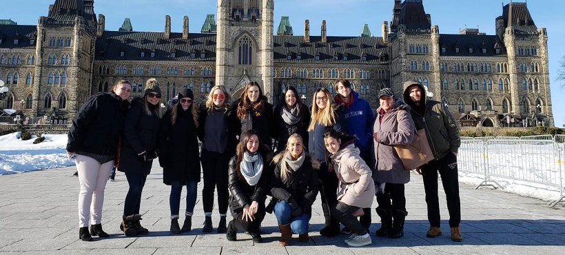 Group photo of Paralegal students on a field trip