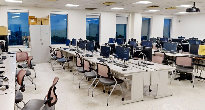Computer Lab at Mohawk College Fennell Campus