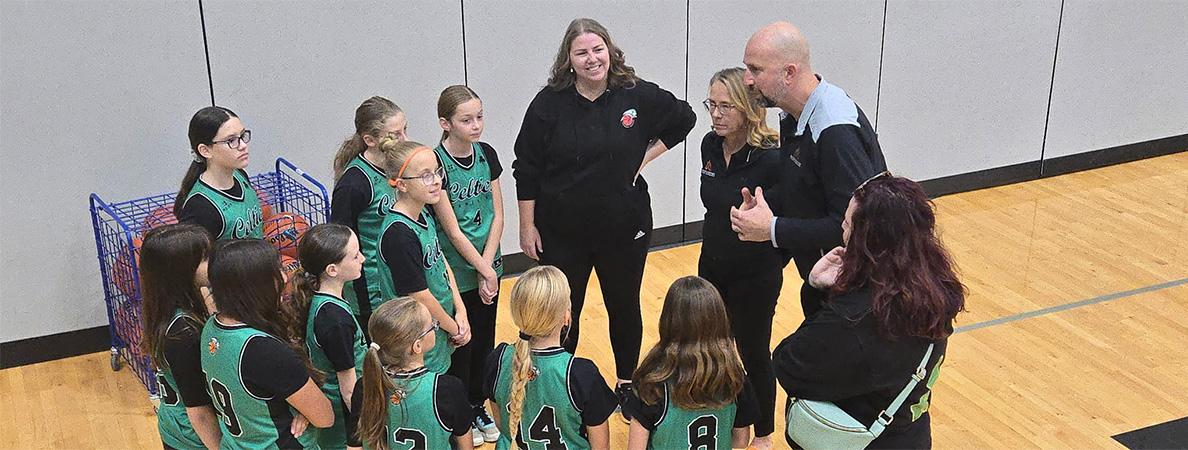 Girls basketball team.
