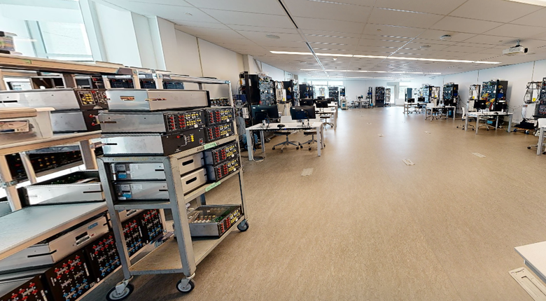 Clean and Renewable Energy Lab at Mohawk College Fennell Campus
