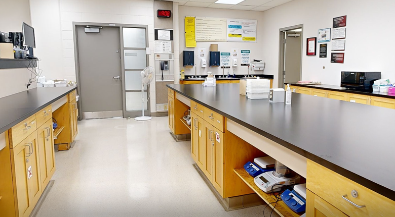 Pharmacy Lab at Mohawk College IAHS Campus