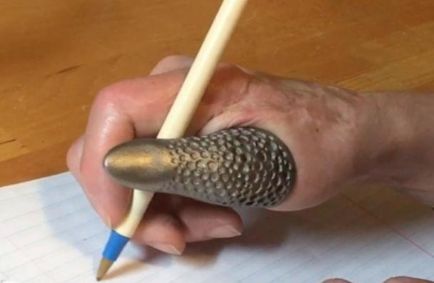 Titanium thumb prosthesis