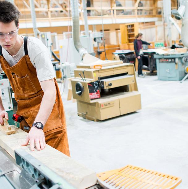 mohawk student practice on construction class