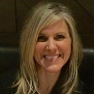 Stephanie Miloknay portrait.