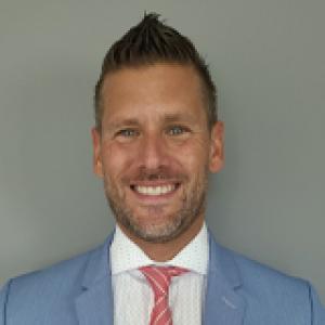 Nick J Petrella portrait.